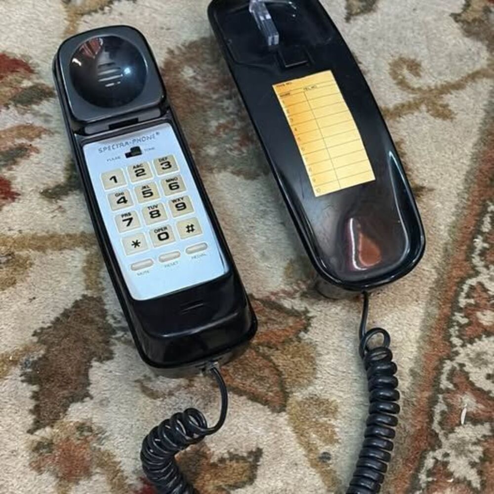 Spectra-Phone Vintage Corded Wall/Desk Phone